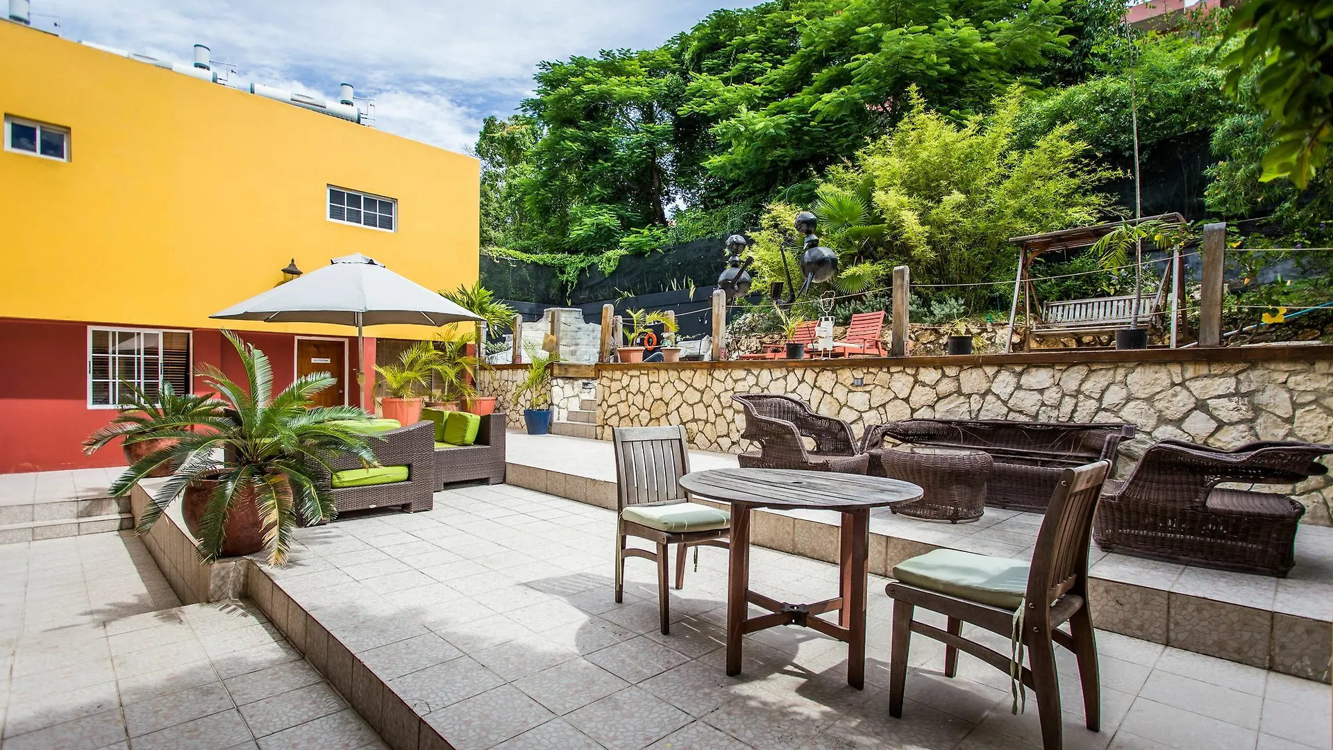 ***  Altamont West Hotel Montego Bay Jamaica